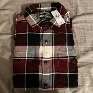 NWT large mens American eagle button up